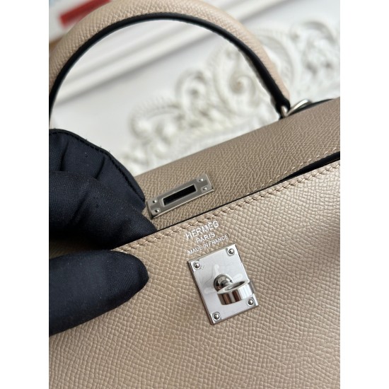 Kelly imported Epsom leather semi handmade hand sewn wax thread Kelly imported Epsom leather semi handmade hand sewn wax thread
