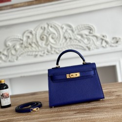 Kylie II Mini