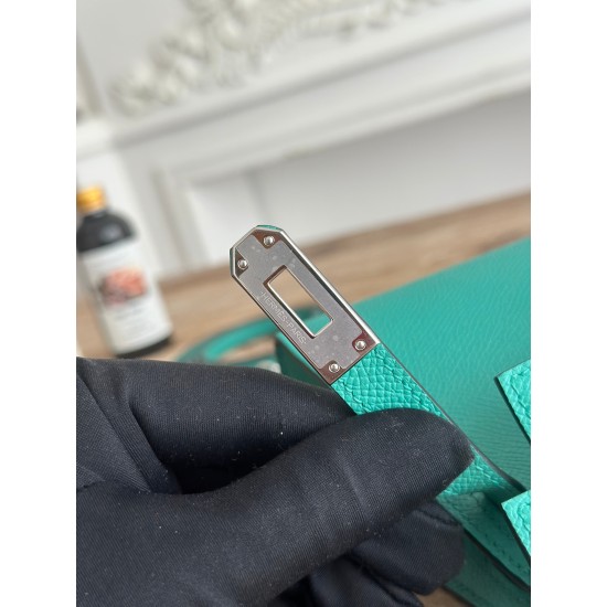Kylie II Mini