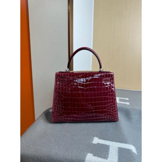 KL28 High Light Nile Crocodile Skin Kelly 28cm KL28 High Light Nile Crocodile Skin Kelly 28cm