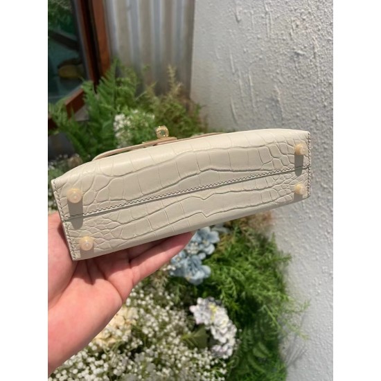 Kelly's second-generation crocodile pattern 19cm