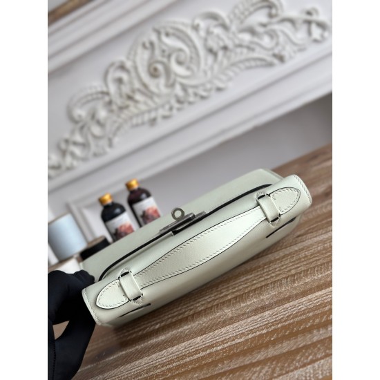 Kelly imported Epsom leather semi handmade hand sewn wax thread Kelly imported Epsom leather semi handmade hand sewn wax thread