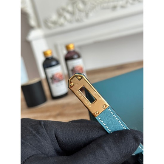 Kelly imported Epsom leather semi handmade hand sewn wax thread Kelly imported Epsom leather semi handmade hand sewn wax thread