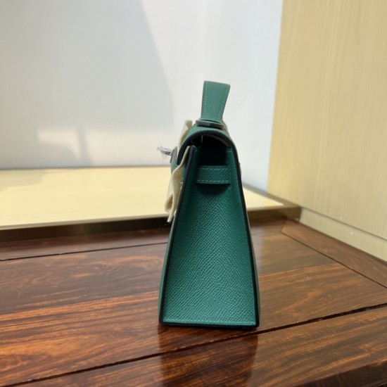 Kelly imported Epsom leather semi handmade hand sewn wax thread Kelly imported Epsom leather semi handmade hand sewn wax thread