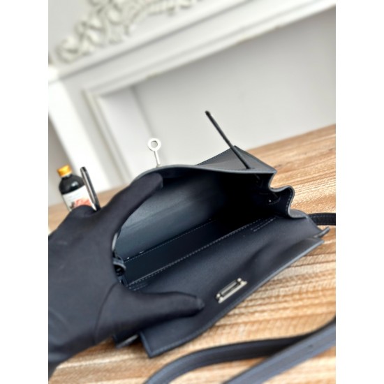 Kelly Dance Bag Evercolor calf leather Kelly Dance Bag Evercolor calf leather