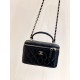 2022cc Box Bag  17cm