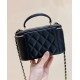 2022cc Box Bag  17cm