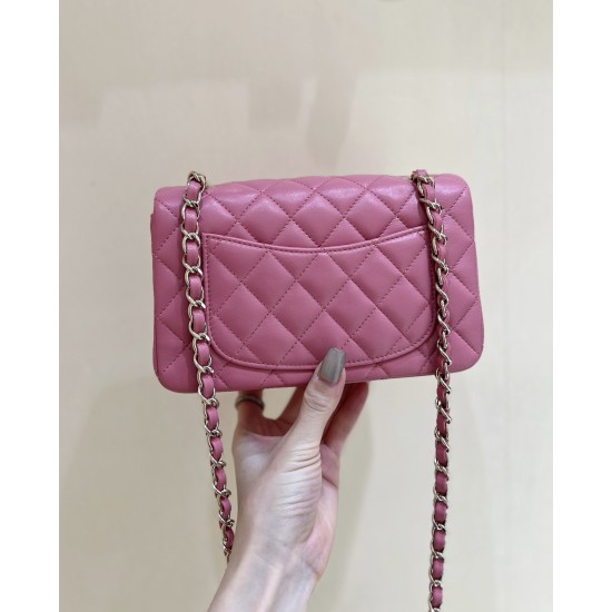 Classic flap bag