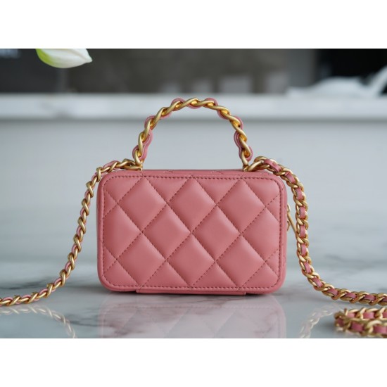  22A Mini Chain Cosmetic Bag