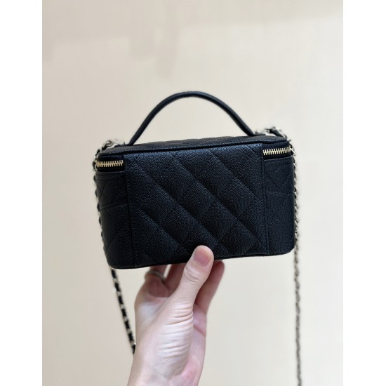 Chanel 25C Handle Long Box Bag AP440400108（9.5*17*8cm）