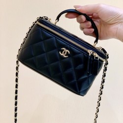2022cc Box Bag  17cm