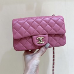 Classic flap bag