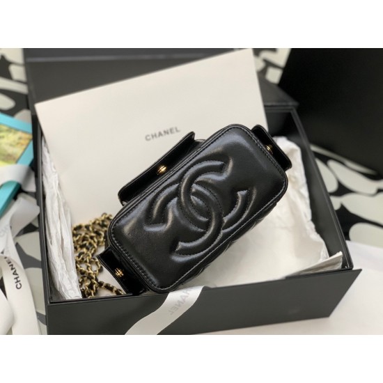 22K Box Bag