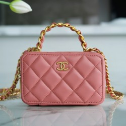  22A Mini Chain Cosmetic Bag