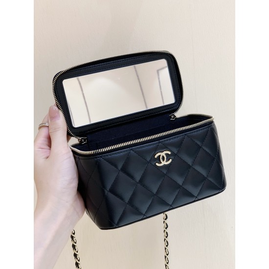 2022cc Box Bag  17cm