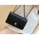 Classic Flap  25cm