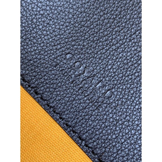 SENAT Medium Clutch Bag