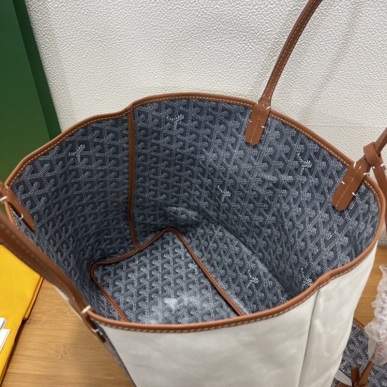Saint Louis Pertuis  tote bag