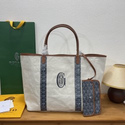 Saint Louis Pertuis  tote bag