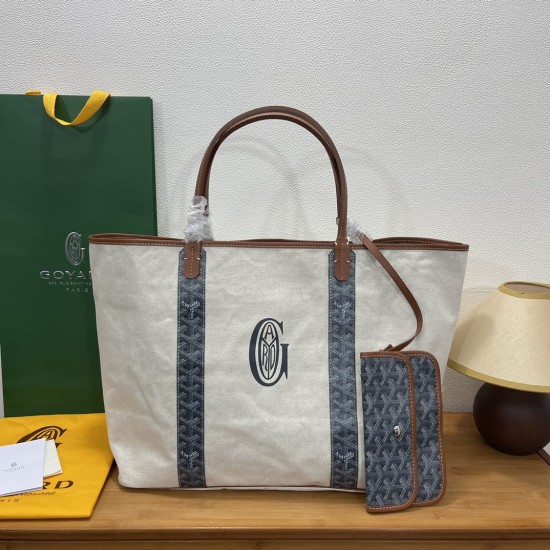 Saint Louis Pertuis  tote bag