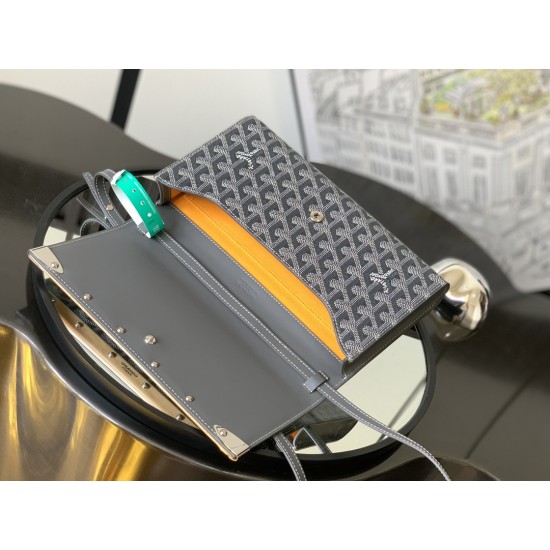 Monte-Carlo Small Clutch Bag