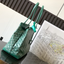 Bellechasse Biaude Small Bag