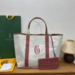 Saint Louis Pertuis  tote bag