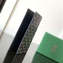 Grenelle Passport Folder