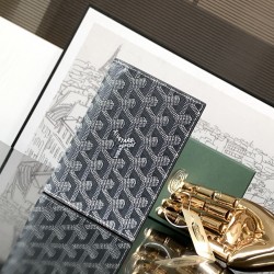 Grenelle Passport Folder