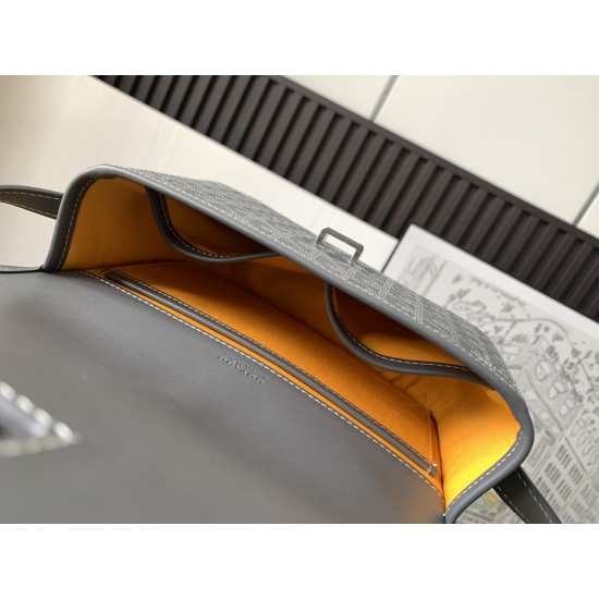 Belvdre Small Bag