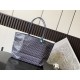 Artois Medium Zipper Tote Bag