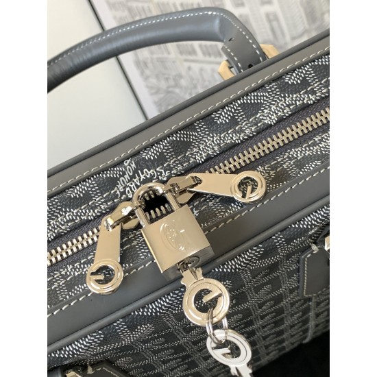 Ambassade Small Briefcase