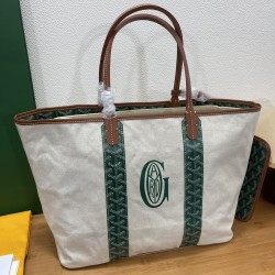Saint Louis Pertuis  tote bag