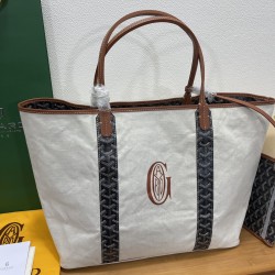 Saint Louis Pertuis  tote bag