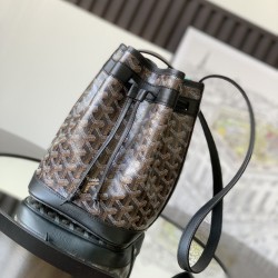 Petit Flot Bucket Bag