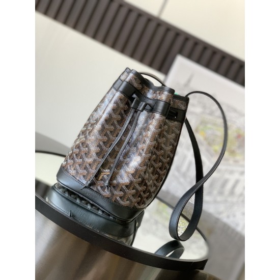 Petit Flot Bucket Bag