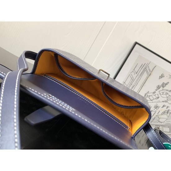 Belvdre Small Bag