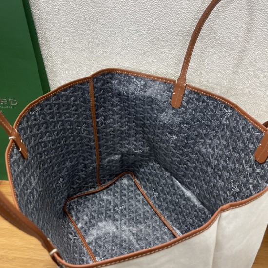 Saint Louis Pertuis  tote bag