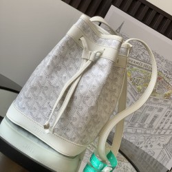 Petit Flot Bucket Bag