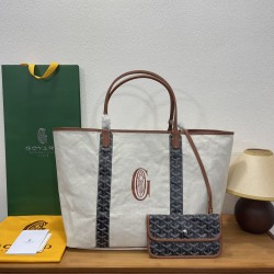 Saint Louis Pertuis  tote bag