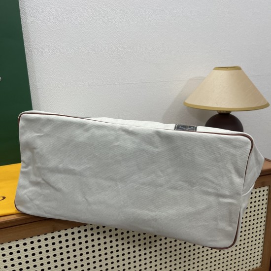 Saint Louis Pertuis  tote bag