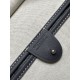 Artois Medium Zipper Tote Bag