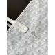Artois Medium Zipper Tote Bag