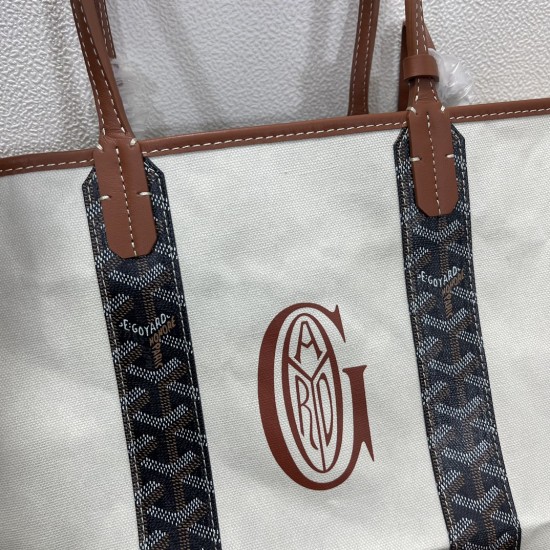 Saint Louis Pertuis  tote bag