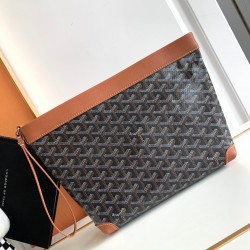 CONTI Clutch Bag