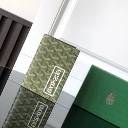 Grenelle Passport Folder