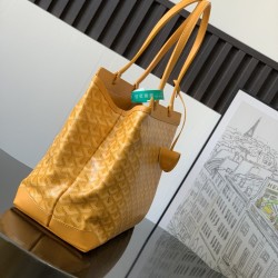 Bellechasse Biaude Small Bag