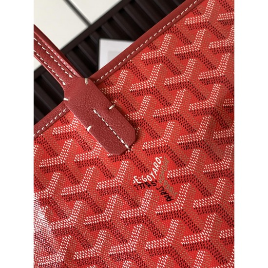 Artois Medium Zipper Tote Bag