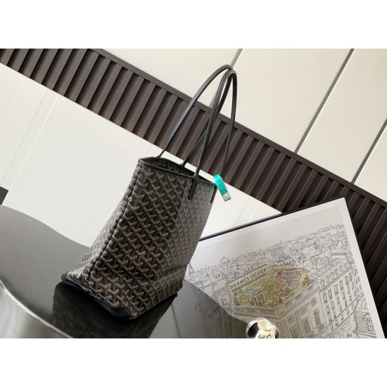 Artois Medium Zipper Tote Bag