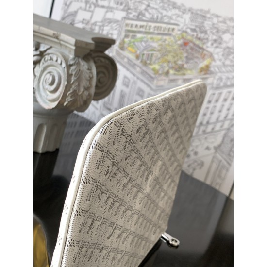 SENAT Medium Clutch Bag